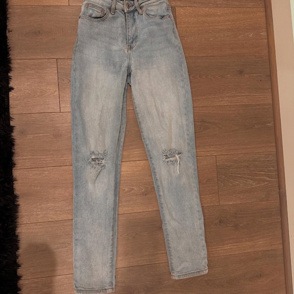 Light Blue Distressed Women's Jeans